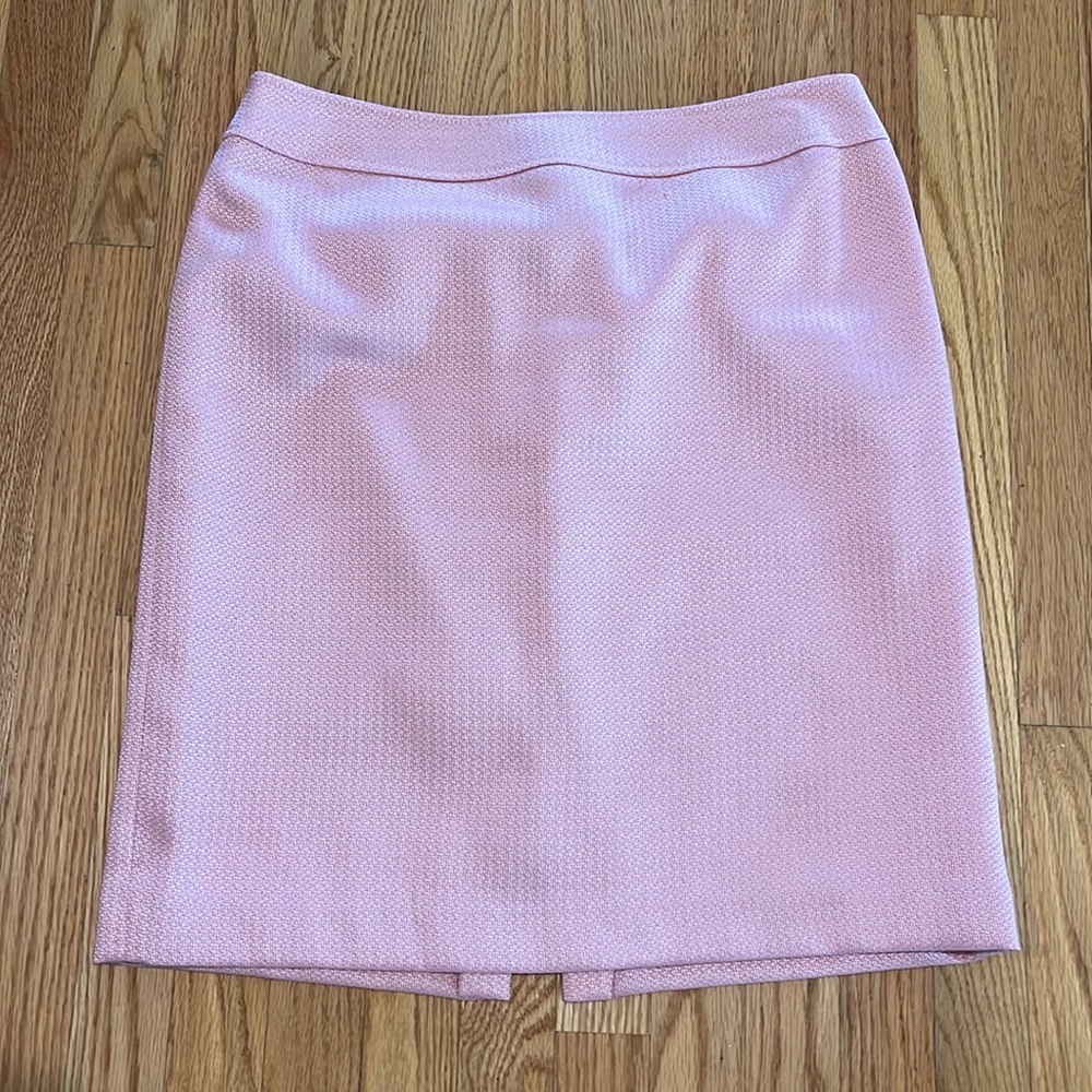 Pencil skirt